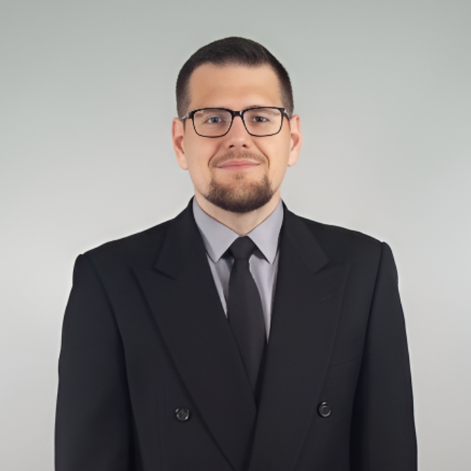 Louis Sanchez - Founder of Voke Cyber, OSCP and CISSP certified penetration tester